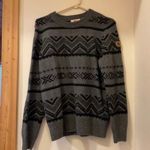 Fjallraven sweater